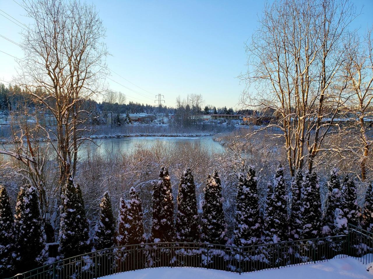 Totem Lake Hotel Kirkland Exteriér fotografie